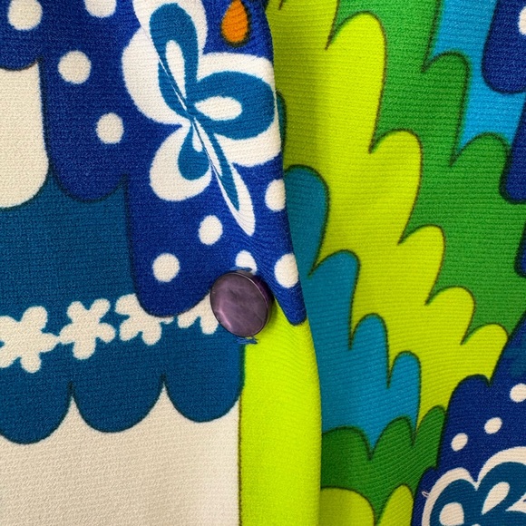 Vintage Floral Patterned Shirt - Picture 9 of 16